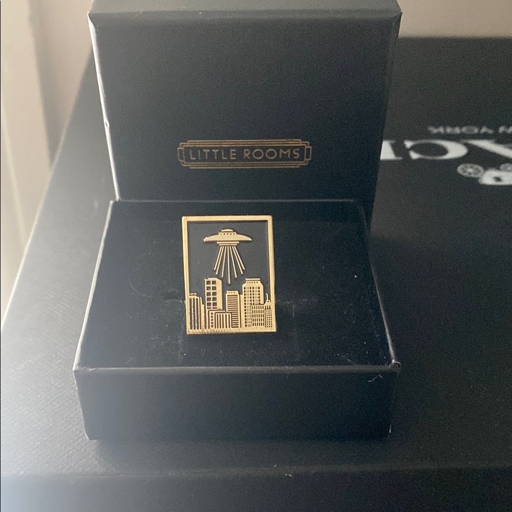 Little Rooms UFO Cityscape Pin
